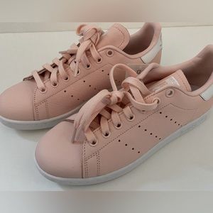 Adidas Stan Smith Originals - Icey Pink, NWT, Women’s Size 8